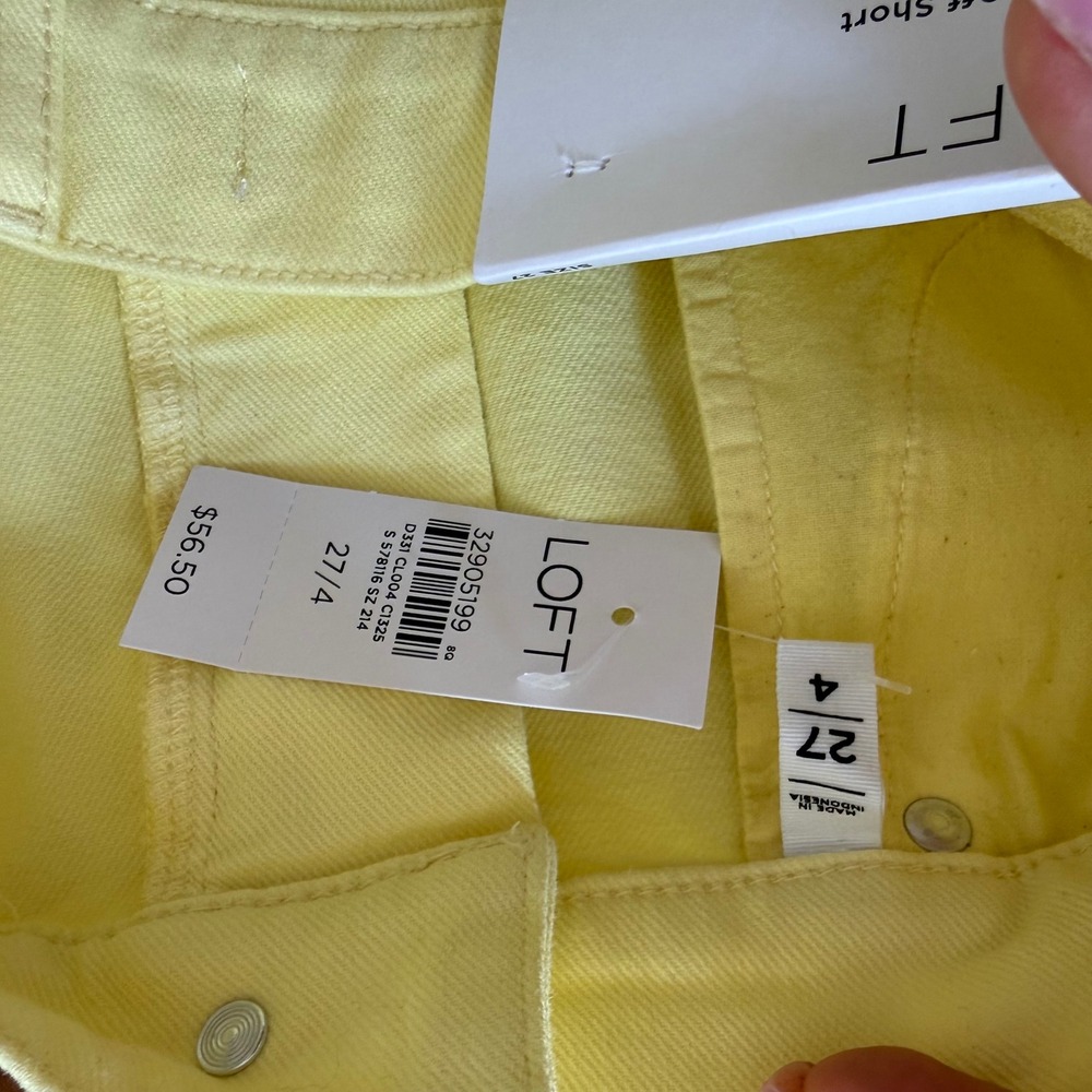 NWT LOFT The Cut Off Short High Rise Yellow Frayed Hem Denim Shorts Womens‎ 27/4 - Picture 4 of 7